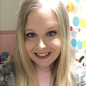 Meet your Posher, Ashlee